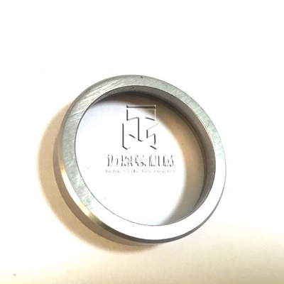 Outlet Valve Seat 04192397 04192396 0419 2397 0419 2396 4192397 4192396 for deutz BFM2012 TCD2012 TD2012 engine