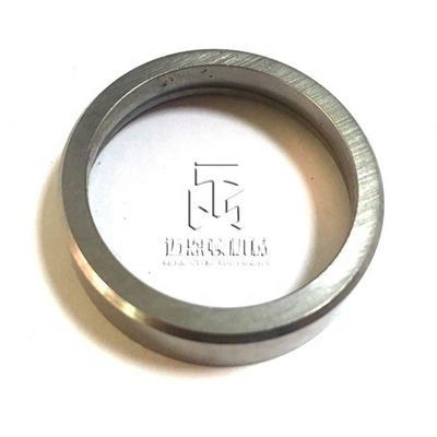 Outlet Valve Seat 04192397 04192396 0419 2397 0419 2396 4192397 4192396 for deutz BFM2012 TCD2012 TD2012 engine