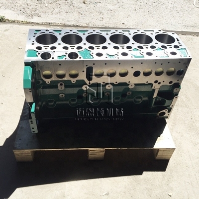Crankcase VOE21077566 04515126 04506853 04296584 0451 5126 0450 6853 0429 6584 4515126 For Deutz D6E TCD2012 L06 2V