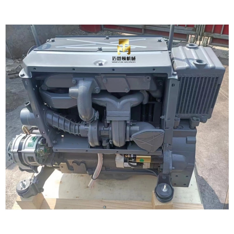 DEUTZ BF4L914 complete engine 95.2HP Air cooled 4 cylinder turbocharged Integrated cooling system 4.33L mechanical direct injection