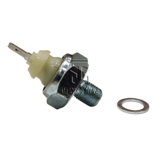 Oil Pressure Switch 01182479 01181549 01180413 1182479 1181549 1180413 0118 2479 0118 1549 0118 0413 for deutz FL912 FL913 Engine