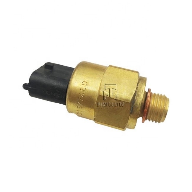 Oil Pressure Sensor Switch 04215774 04213020 0421 5774 0421 3020 4215774 4213020 20585158 21291011 20450687 3602185-30D for deutz D6D BFM1013