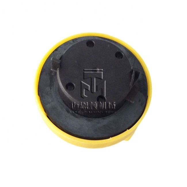 Filler Cap 04209903 04251785 04209903 0425 1785 0420 9903 0425 1785 4209903 4251785 Perfect for deutz BFM2012 BF6M1013 BF4M1013