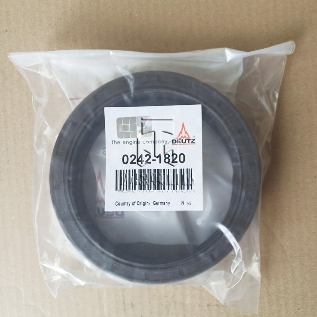 Oil Seal 02421820 0242 1820 2421820 for deutz FL513 FL413 Engine