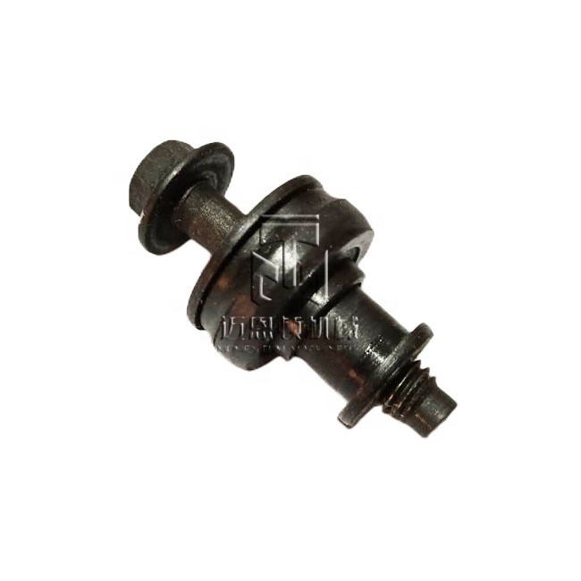 VALVE COVER BOLT 04901628 04903860 0490 1628 0490 3860 4901628 4903860 For TCD2013 4V B7R B6R