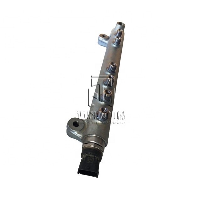 Commonrail Pipe 04903536 04902880 04901606 0490 3536 0490 2880 0490 1606 4903536 4902880 4901606 0445224030 20980478 for deutz D5E TCD2013 4V